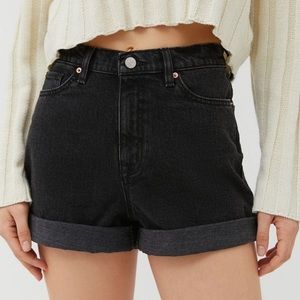 BDG High-Waisted Mom Shorts - Washed Black